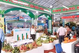 Plus de 4 millions de dollars pour la promotion du commerce en 2017