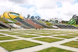 Programme artistique « Le charme du Vietnam » à Dà Lat 