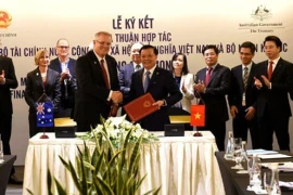 Le Vietnam et l'Australie signent un protocole d'accord sur la coopération financière 