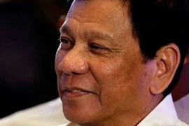 Le président philippin en visite au Myanmar 