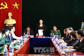 La présidente de l'AN Nguyên Thi Kim Ngân en ​tournée à Diên Biên