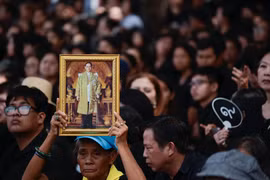 Plus de 40 nations assiteront aux funérailles de l'ancien roi de Thaïlande