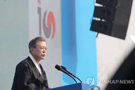 Moon parle de progrès «significatif» à Hanoï 
