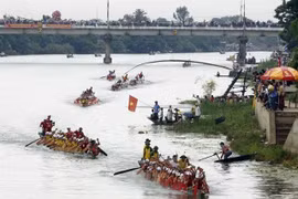 Des festivals de Quang Binh reçoivent des titres du patrimoine national