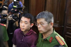 Douze personnes devant la justice pour trafic de médicaments contrefaits