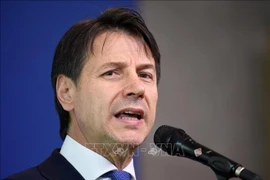 Le Premier ministre italien en visite officielle au Vietnam