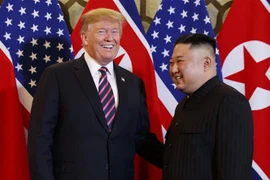 Le président américain parle d’une conférence de presse après le 2e Sommet Etats-Unis – RPDC
