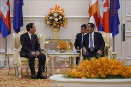 Une délégation du Parti en visite de travail au Cambodge