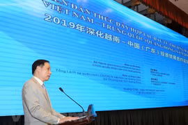 Le Forum sur la promotion de la coopération Vietnam-Chine à Guangdong