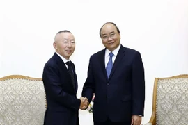 Le Premier ministre reçoit le PDG du groupe japonais Fast Retailing 