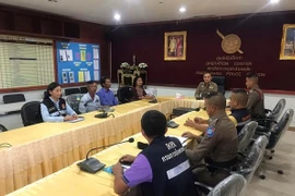 La Thaïlande remet des pêcheurs sauvés au Vietnam