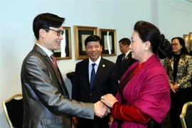 La présidente de l’AN rencontre les organisateurs du Vietnam Global Leaders Forum 