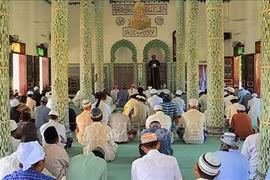 An Giang: les Cham fêtent le Roya Haji