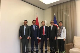 Le Vietnam assume la présidence tournante du Comité de l’ASEAN à Madrid
