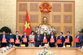 Le PM exhorte les jeunes entrepreneurs à redoubler d'efforts pour le développement