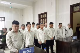 Vietnam : Cinq condamnés à mort pour trafic de drogue