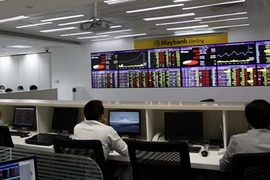 Bourse : les investisseurs étrangers restent des acheteurs nets 