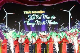 Ouverture de la Fête du vin et des raisins de Ninh Thuân 2019