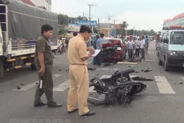 Le vice-PM permanent Truong Hoa Binh veut des routes plus sûres