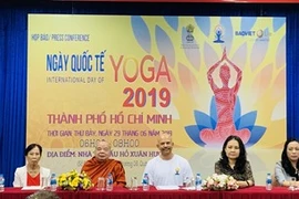 La 5e Journée internationale du yoga au Vietnam