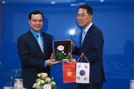 Le Vietnam et la République de Corée renforcent leur coopération syndicale
