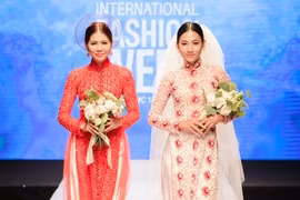 Lancement de la collection "Légende de la mode sud-coréenne" au Vietnam