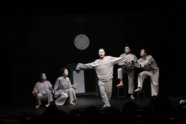 "La cantatrice chauve" monte sur scène pour la première fois à Hanoi