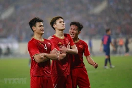 Le secrétaire général de l'AFC félicite l'équipe des moins de 23 ans du Vietnam
