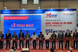 Les dernières technologies de défense et de sécurité s’exposent à Hanoi