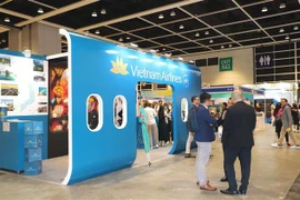 Le stand du Vietnam au 38e Salon international du voyage de Hong Kong (Chine). Photo ; VNA