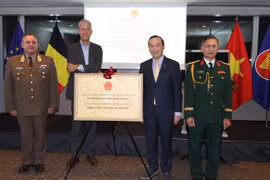 Inauguration du Bureau de l’Attaché de défense du Vietnam en Belgique et auprès de l’UE. Photo : VNA 