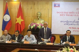 Promotion de la coopération entre les localités vietnamienne et laotienne