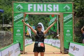 Près de 1.000 coureurs rejoignent le Vietnam Jungle Marathon 2019