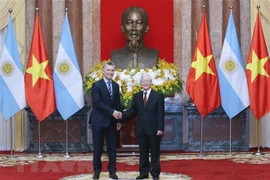Le Vietnam et l’Argentine signent des documents de coopération 