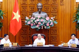 La permanence du gouvernement discute du développement des zones économiques de pointe