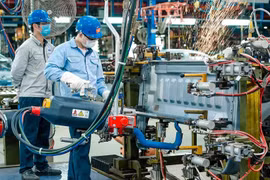 IDE: le Vietnam draine 13,4 milliards de dollars au premier semestre 