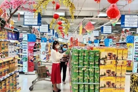 Les ventes au détail de biens et services en hausse de 20 % en janvier