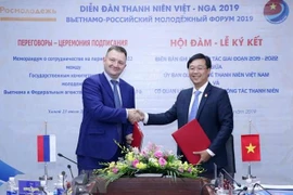 Ouverture d’un forum de jeunesse Vietnam-Russie à Hanoï