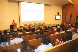 Forum d’affaires du Vietnam à Singapour