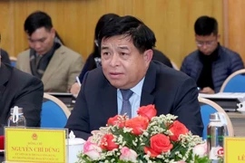 Recherche de mécanismes et politiques spécifiques pour le développement de Da Nang