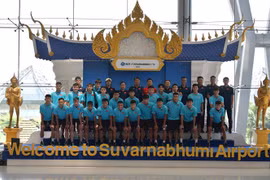 Football: l’équipe vietnamienne arrive en Thaïlande pour le Championnat U23 d'Asie du Sud-Est