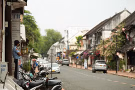 COVID-19 : le Vietnam va accorder au Laos 500.000 dollars
