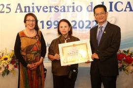 Célébration du 25e anniversaire de l’Institut culturel Argentine-Vietnam