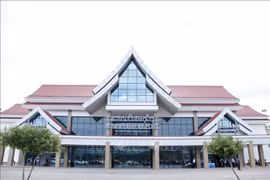 Laos: l’aéroport de Nongkhang contribue à promouvoir le tourisme à Houaphan