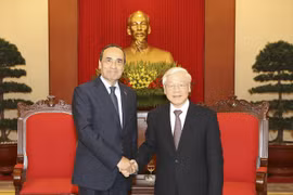 Exposition de photos pour célébrer le 60e anniversaire des relations diplomatiques Vietnam - Maroc