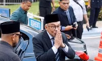 En Malaisie, le leader de l'opposition, Anwar Ibrahim, nommé Premier ministre