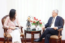 Coronavirus : la presse indonésienne salue le succès du Vietnam
