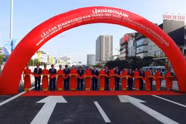 Inauguration d’un viaduc du périphérique N°3 de Hanoï