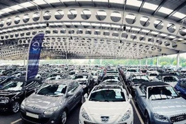 Les importations vietnamiennes d'automobiles poursuivent leur chute en juin