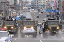 Le Vietnam demande un traitement efficace le citoyen contractant le COVID-19 en R. de Corée